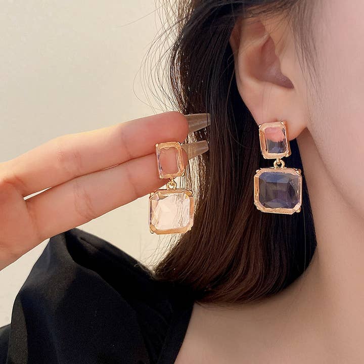 SIMPLE HIGH-END TRANSPARENT CUBE CRYSTAL EARRINGS_CWAJE2321 for wholesale by ACCITY