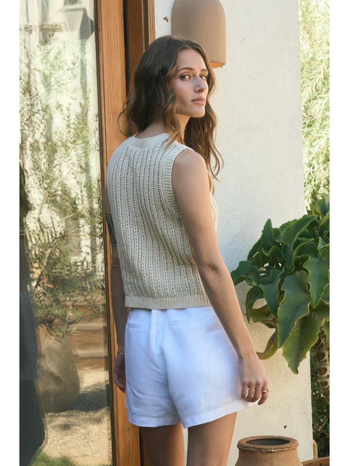 The Workshop Studio - Vente Cardigan – femme - CARDIGAN EN MAILLE SANS MANCHES À COL ROND AVEC BOUTONS11