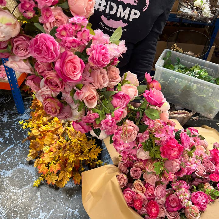 IVY CRUZ - Wholesale Bunting/Garland - Hot Pink Flower Garland, Fuchsia Pink Garland, Handmade2