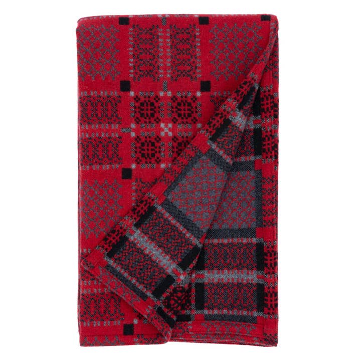 Melin Tregwynt – wholesale Throw blanket – Knot Garden Throws and Blankets3