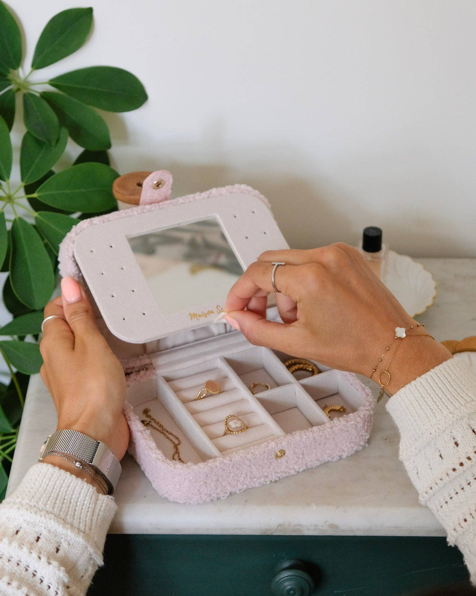 Maison Scarlett – wholesale Jewellery box/organiser – Brigitte teddy travel jewelry box2