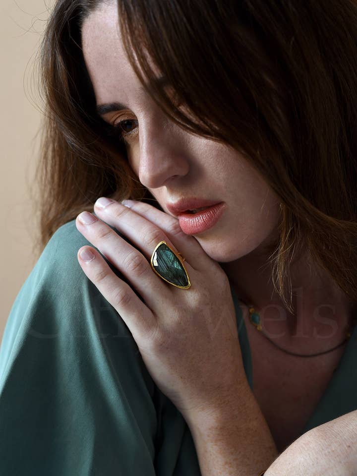 GG0167R-A* pour la vente par FELIX Z DESIGNS