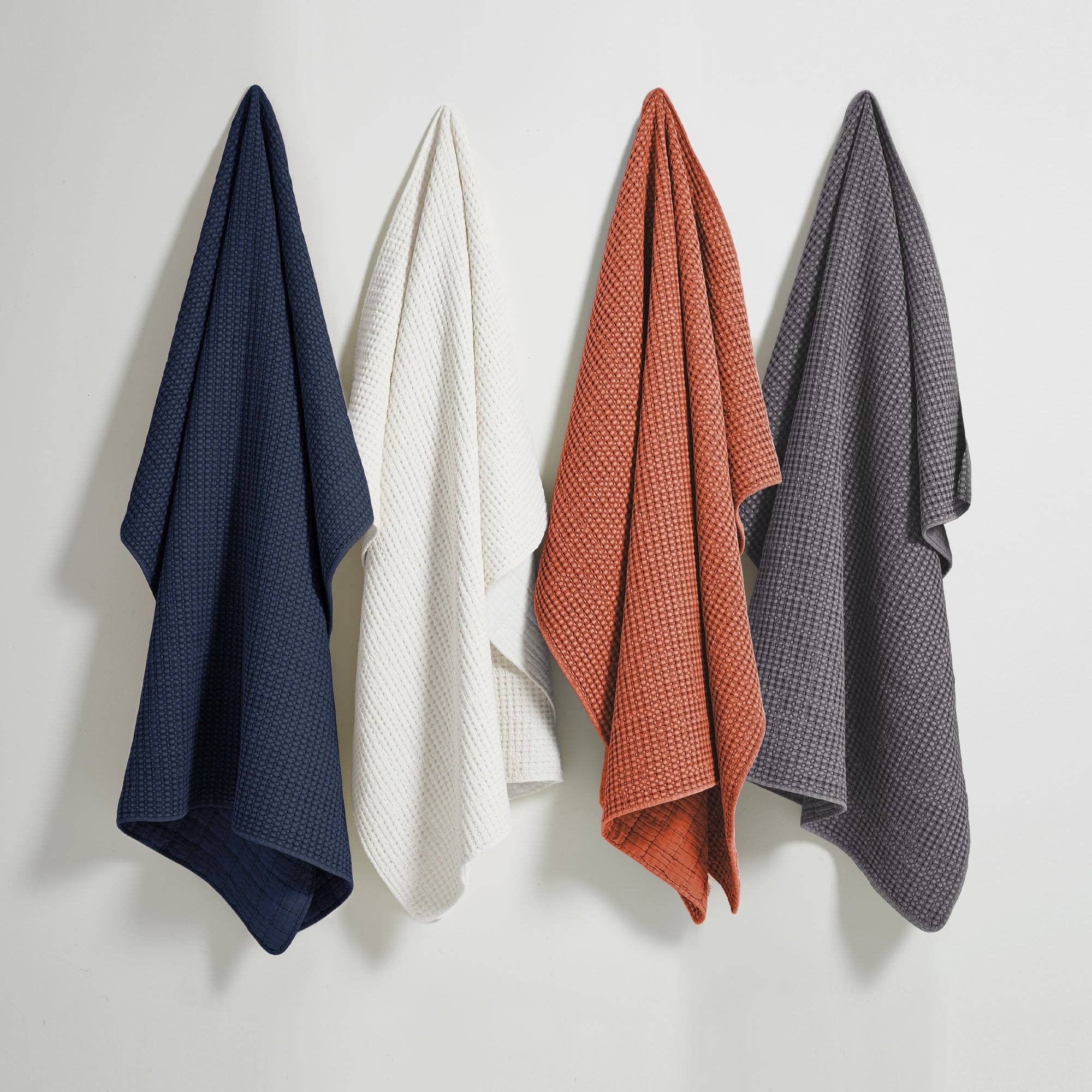 Levtex Home - Wholesale Throw Blanket - Mills Waffle Quilted Throw25