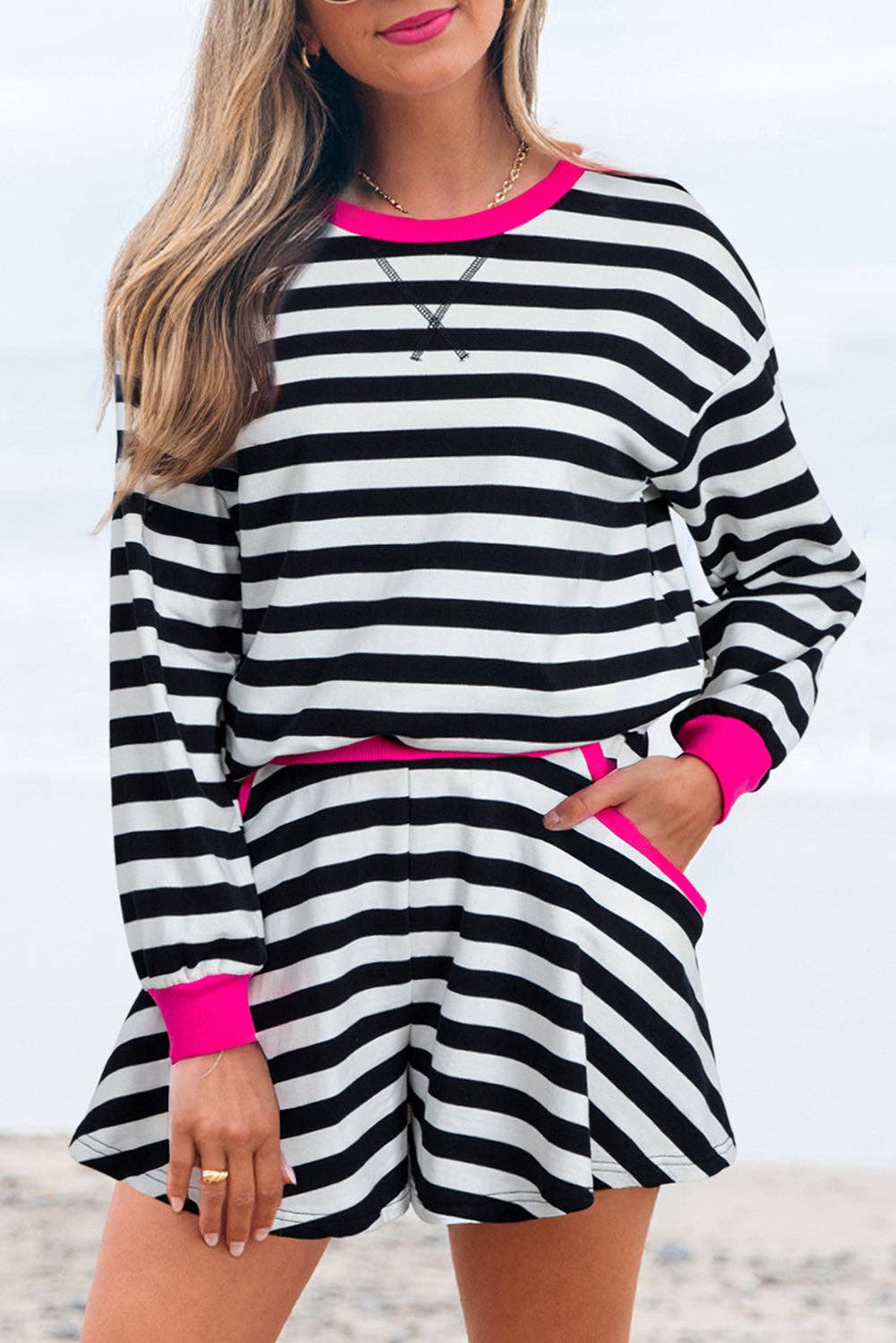 Schwarzer Streifen Schwarz gestreiftes Kontrast-Rippband Langarmbluse Lockeres Shorts-Set für den Großhandel auf Faire4