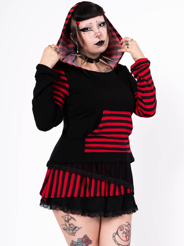 Maglietta Mall Goth - Nero/rosso per la vendita all'ingrosso da parte di Putré-Fashion