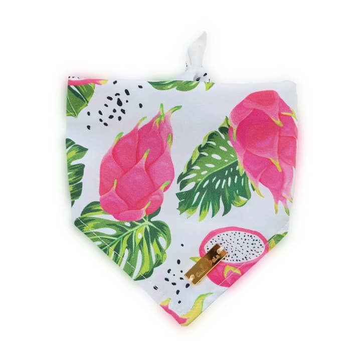 Bandana pour chien Dragonfruit pour la vente par Chelo Pals