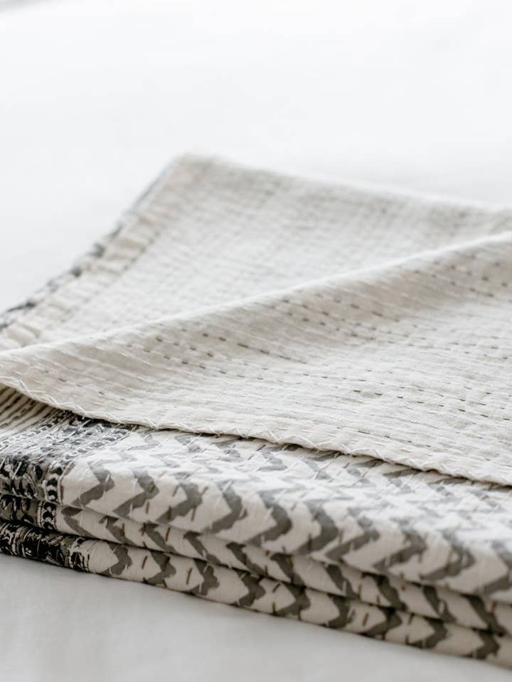 Jaipur Kantha Bettdecke für den Großhandel von Peacock