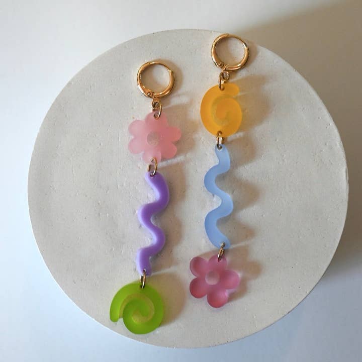 Söndag Squiggles för wholesale av Shape & Color