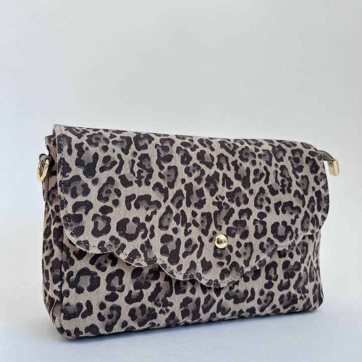 Wauw - Wholesale Shoulder Bag - Women's - Elin Leopard Bag | 100% Suede