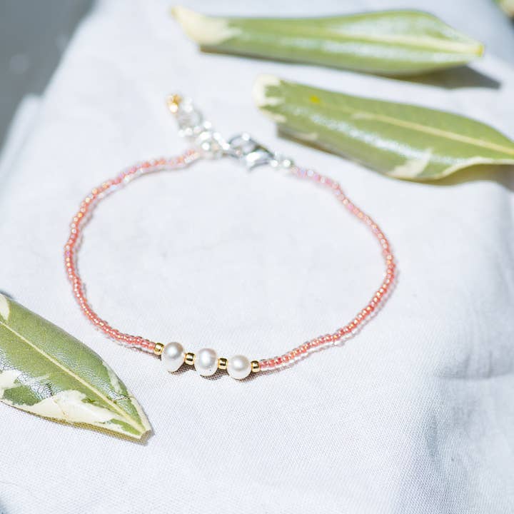 Rosie Pearl Bracelet for wholesale by Evida Co.