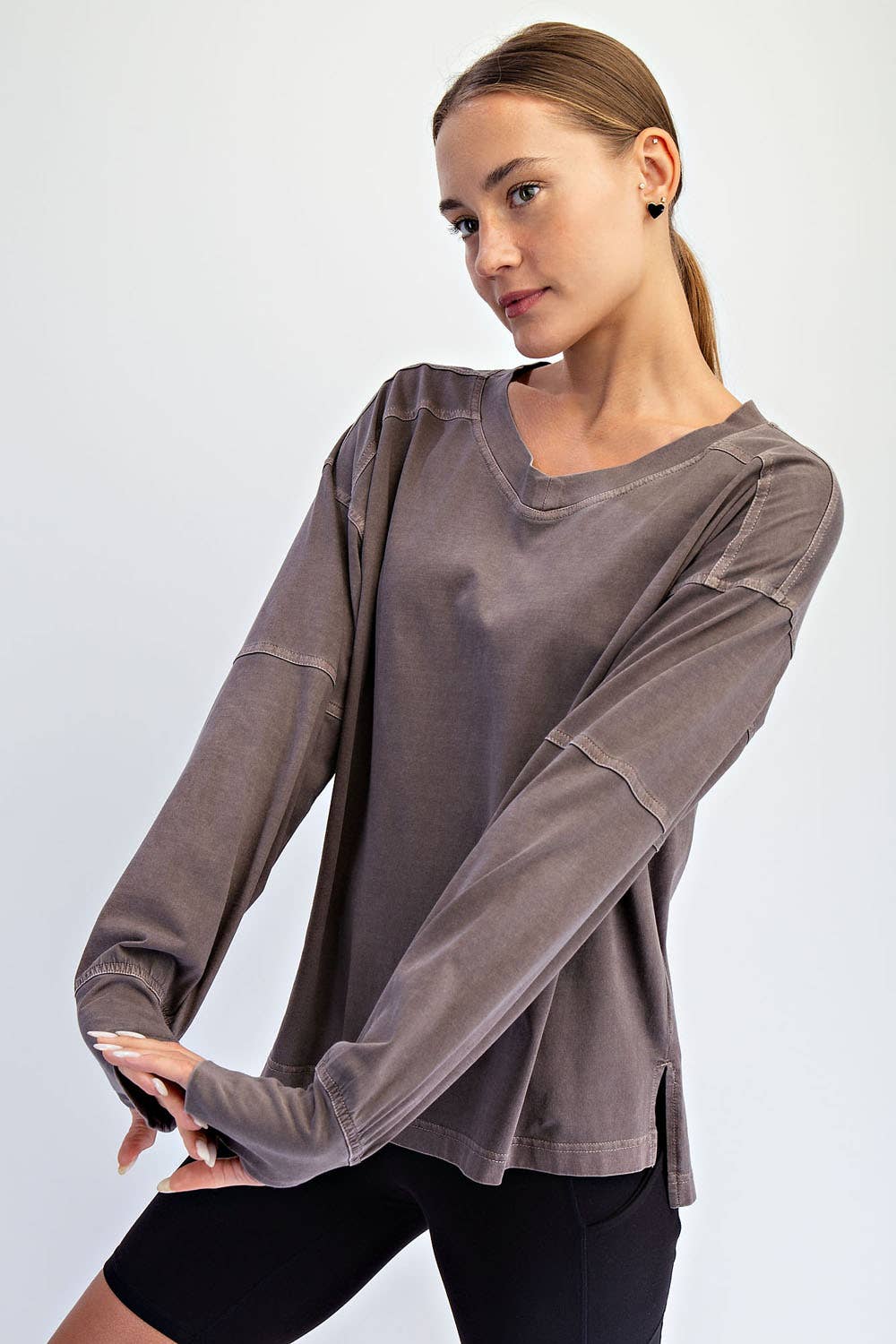 Rae Mode - Wholesale Lounge Top - Women's - PIGMENT WASHED COTTON V-NECK TOP23