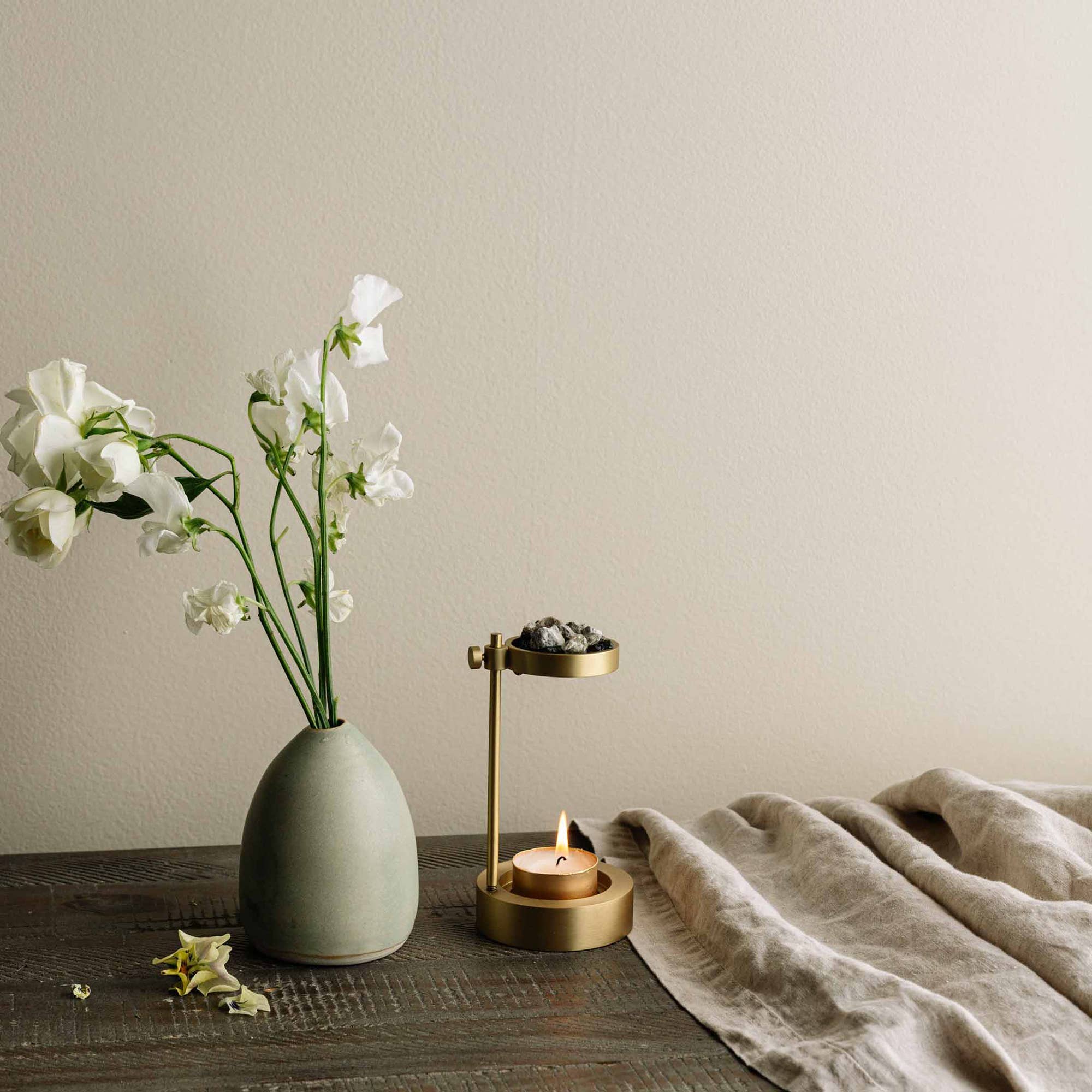 Cedar and Myrrh - Wholesale Wierookhouder - Wierookbrander van messinghars6