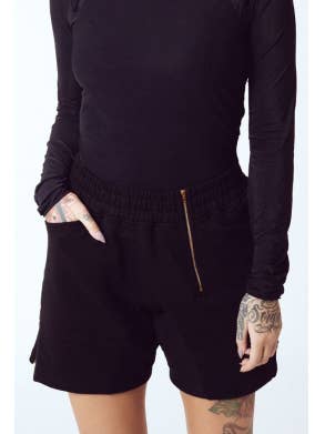 THAI SHORTS per la vendita all'ingrosso da parte di Trafficanti d'arte wear