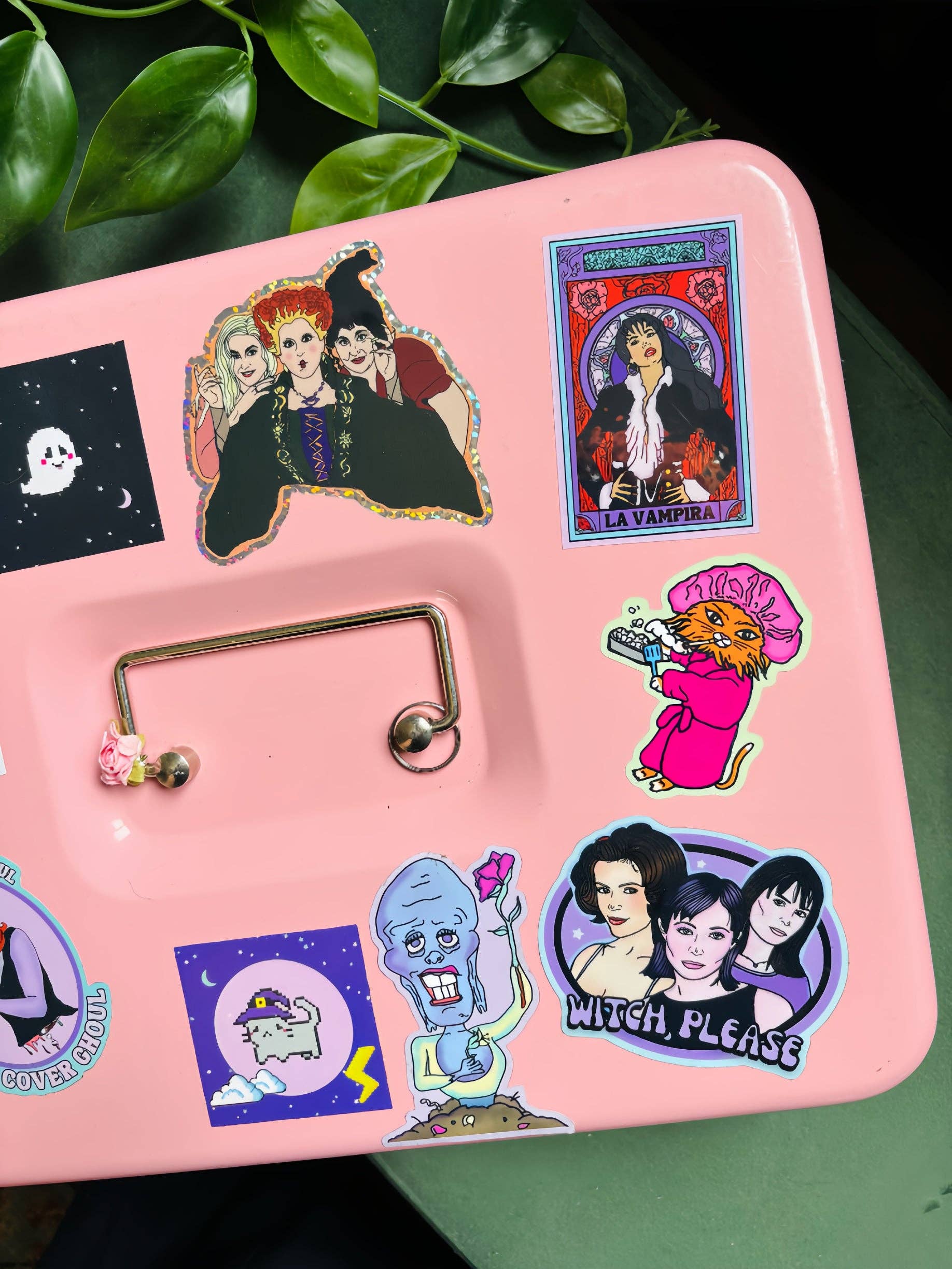 Haunted Fembot - Wholesale Sticker - Sanderson Sisters/ Hocus Pocus Water Bottle Sticker1