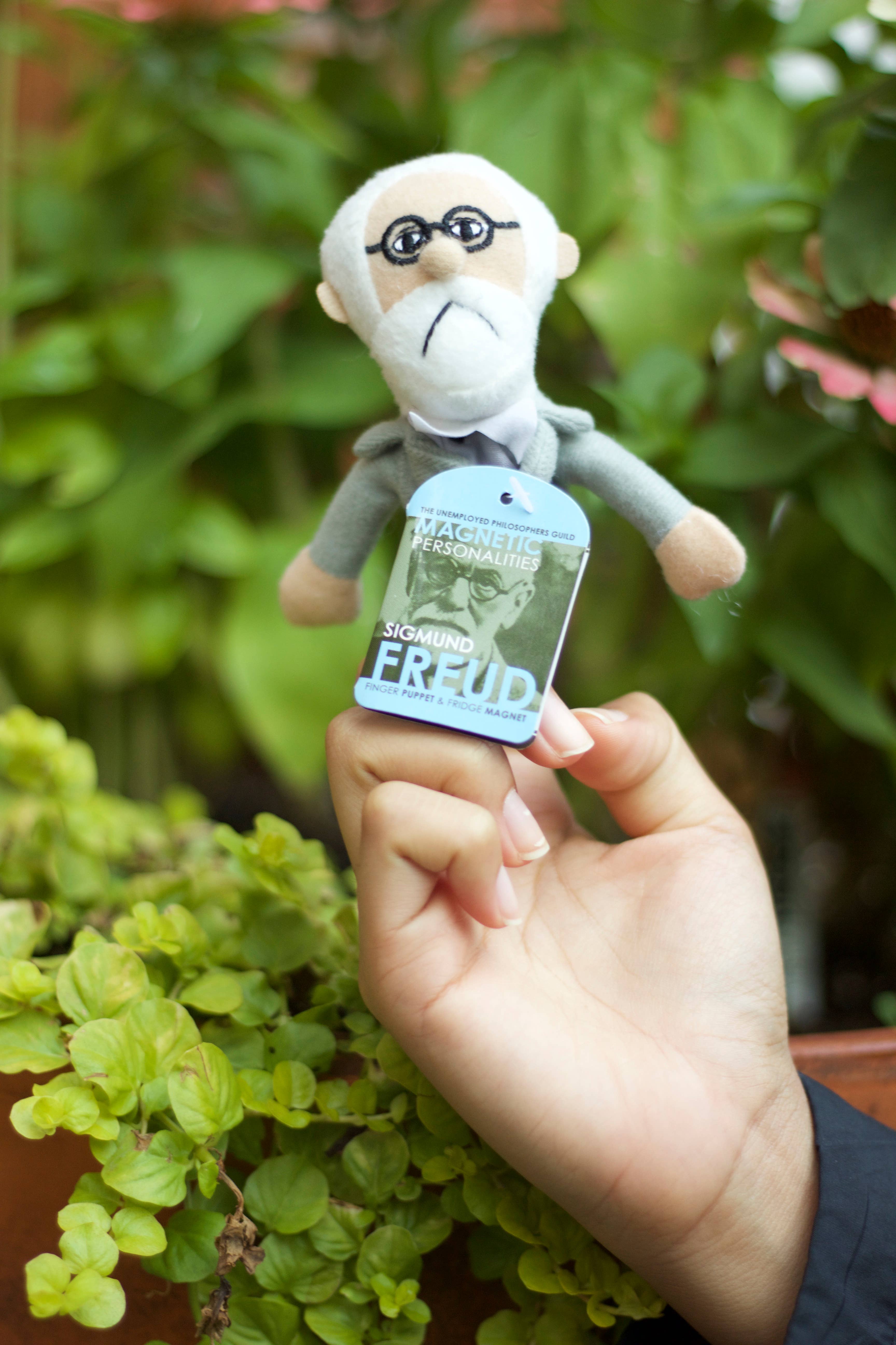 Unemployed Philosophers Guild - Wholesale Finger Puppet - Kids & Baby - Sigmund Freud Finger Puppet1