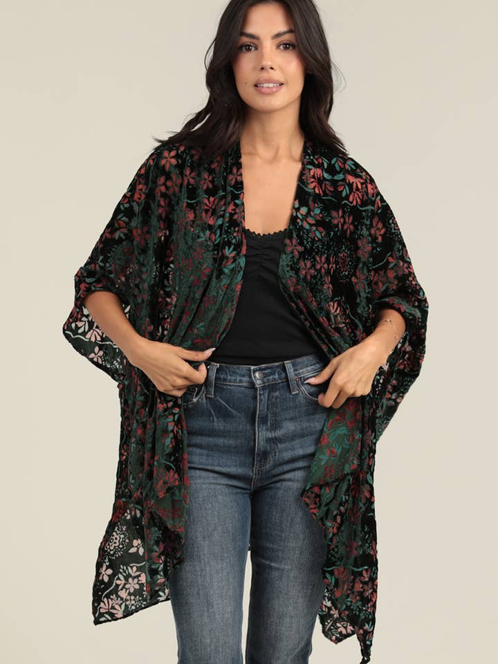 N2ED2-BW87 KIMONO EN VELOURS BURN OUT pour la vente par Nostalgia