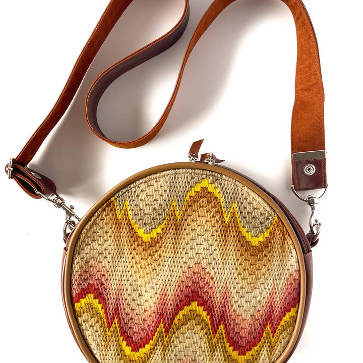 Crystalyn Kae Accessories - Venta al por mayor Bandolera - Mujer - Circle Bag - Bandolera redonda de tela vintage7