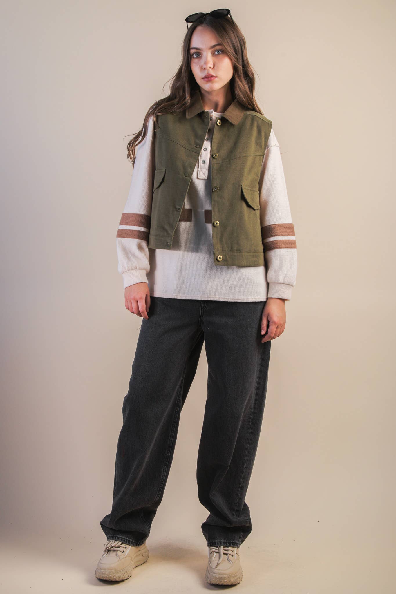 VERY J – Engroshandel Vest - Dame – NT12284-Vasket Bomulds Casual Vest med Knapper4