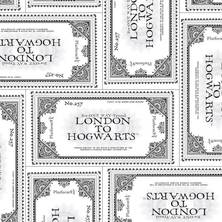 01 Bianco Harry Potter - Biglietto per Hogwarts Fabric by the Yard in vendita all'ingrosso su Faire1