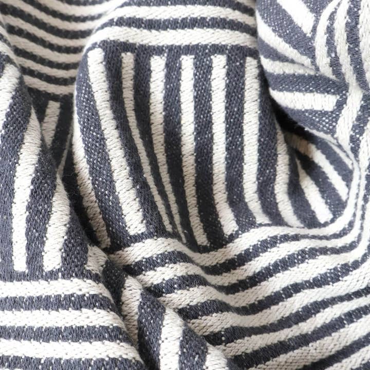 VAYVA - Wholesale Throw Blanket - Throw blanket with recycled cotton7