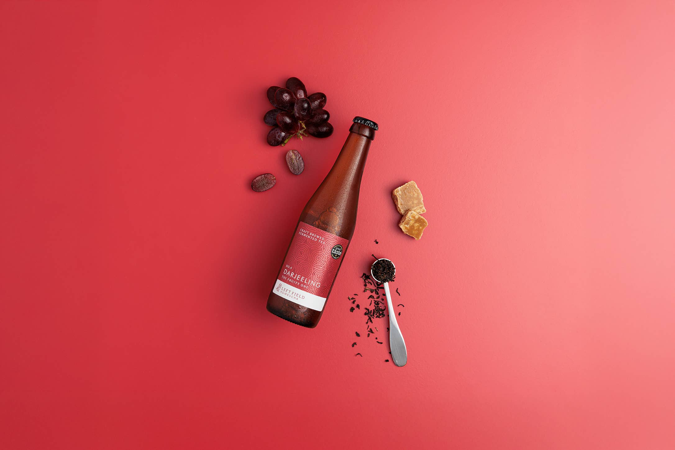 Left Field Kombucha - Wholesale Kombucha - No.4 Darjeeling kombuchathe: het fruitige exemplaar2