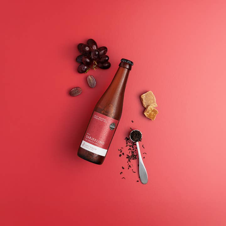 Left Field Kombucha - Wholesale Kombucha - No.4 Darjeeling kombuchathe: het fruitige exemplaar2