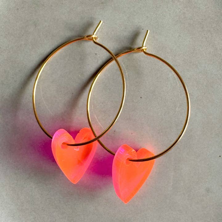 Earrings Hoops Lume Charms | Heart Neon Pink for wholesale by vanMauZ