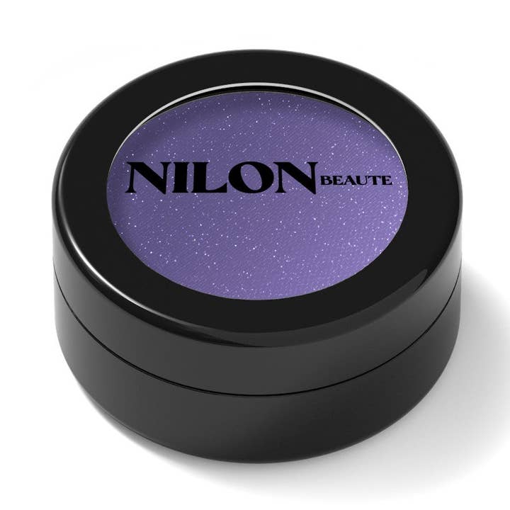 03:00 i Tokyo: Luminous Powder Lumiere Shadows för wholesale av Nilon Beaute