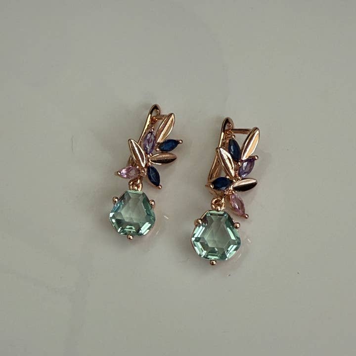 Vinnis Jewelry - Wholesale Jewelry Set - Celestial Bloom Mint Green Crystal Necklace and Earrings Set – Rose Gold Floral Design with Blue and Violet Accents1