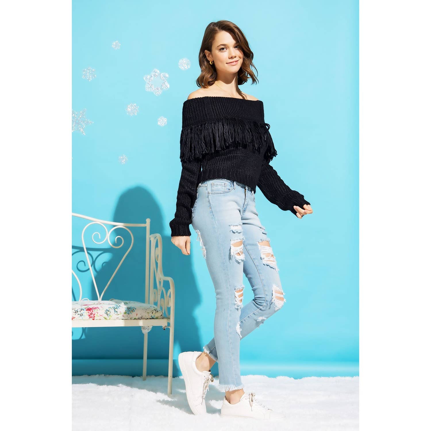 Sweet Generis - Vente Pull en maille – femme - PULL EN MAILLE ÉPAISSE À FRANGES ET ÉPAULES DÉNUDÉES1