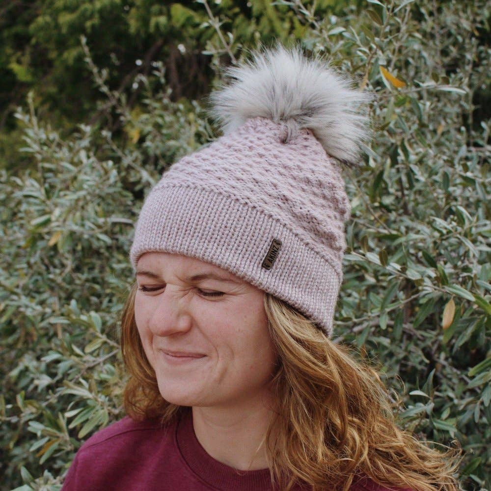 Akinz – Großhandel Beanie – Damen – Foxy Pom Beanie aus Kunstpelz4