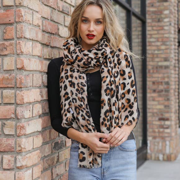 Leto Accessories - Wholesale Scarf - Women's - Chic and Trendy Leopard Print Scarf 🐆