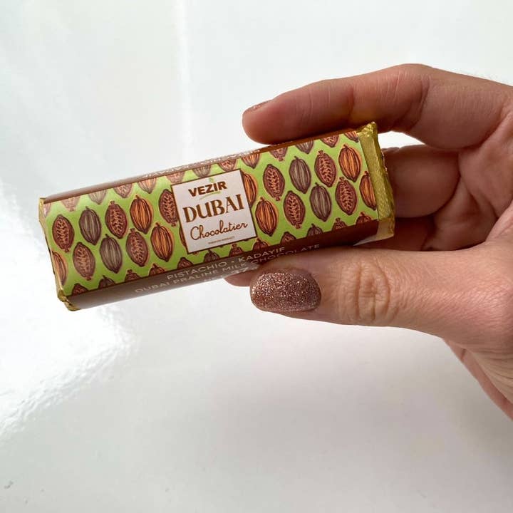 Aladdin - Wholesale Chocolate Bar - Pistachio Praline Dubai Chocolate Bar – Crispy & Nutty Delight 37gr