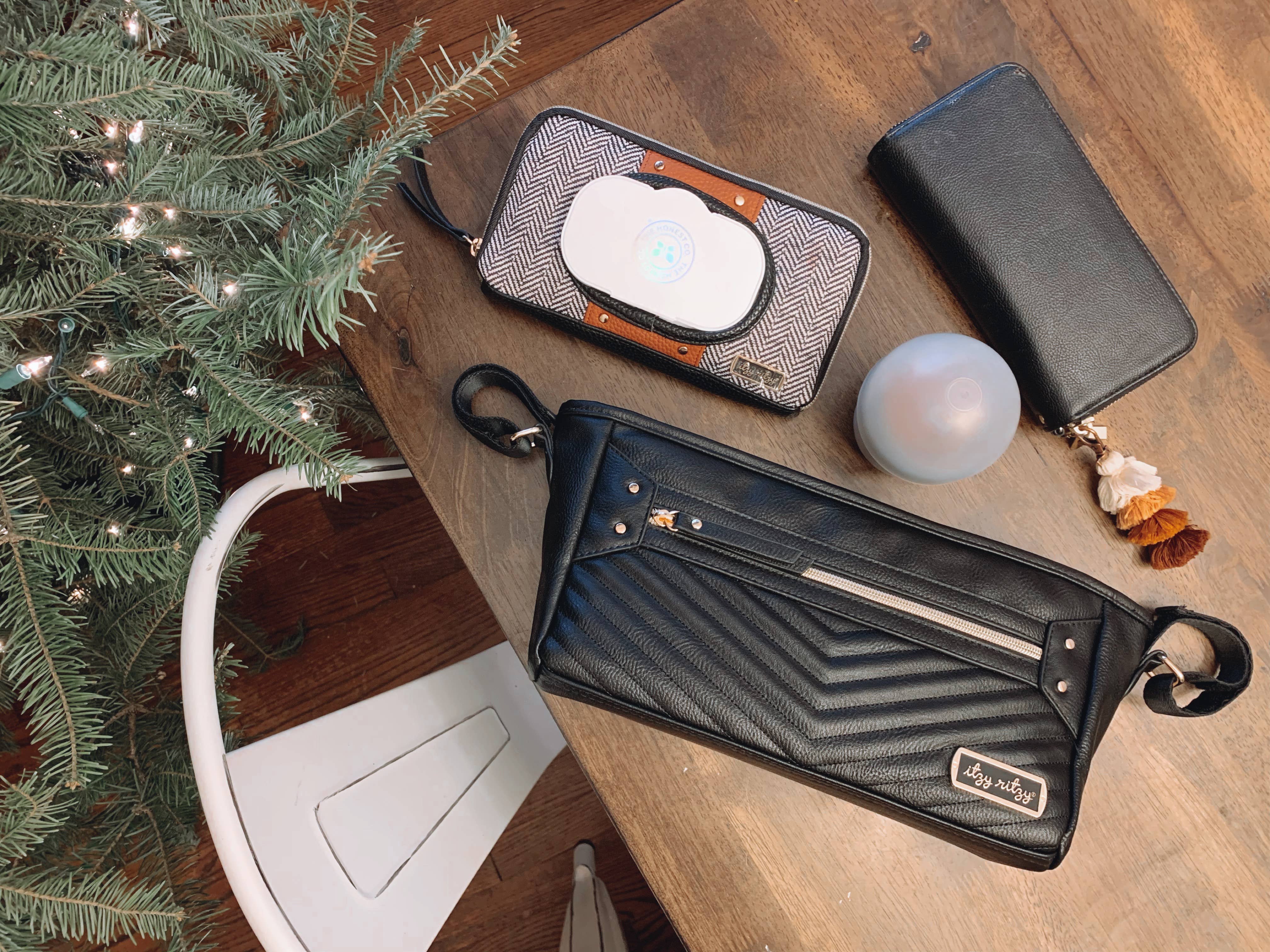 Itzy Ritzy - Wholesale Stroller Cover/Accessory - Baby - Jetsetter Black Travel Stroller + Wagon Caddy11