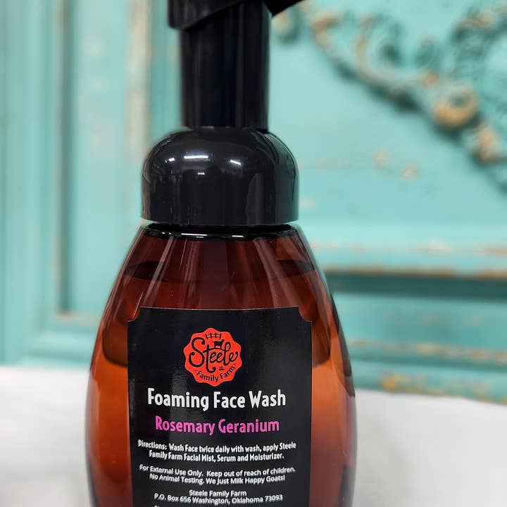 Steele Family Farm – Großhandel Gesichtsreinigung – Schäumende Gesichtswäsche4