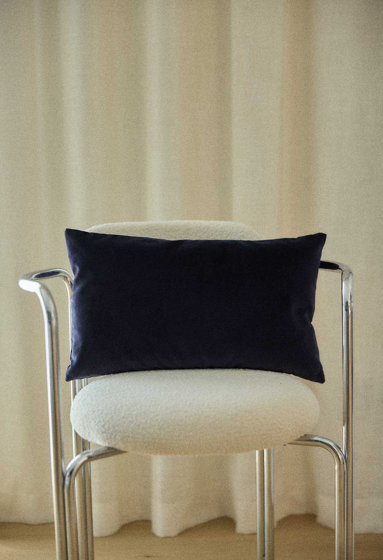 SAPHIR Coussin Argentine Saphir en vente sur Faire3