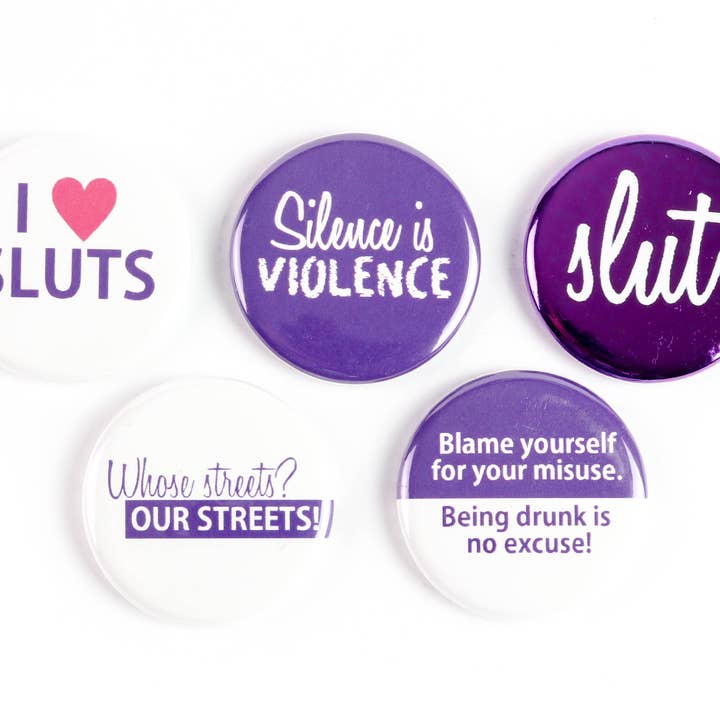 SET: I Love Sluts Pinback Buttons or Magnets för wholesale av Ifs, Ands, Or Buttons