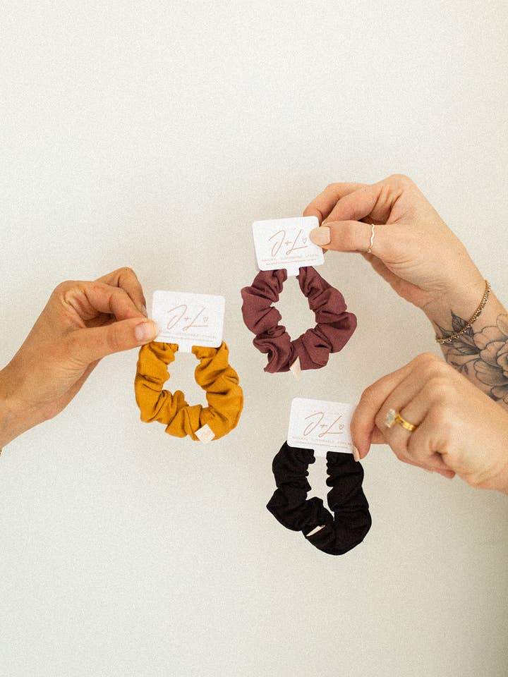 Mini-Haargummi für den Großhandel von Jax & Lennon Clothing Co.