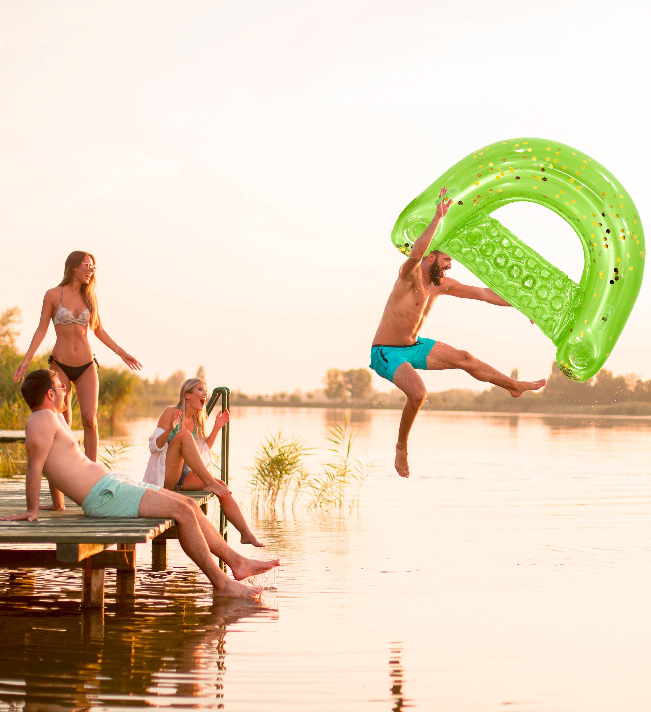 Cota Global – Großhandel Aufblasbares – POZA - GRÜNER GOLD POOLSTUHL3