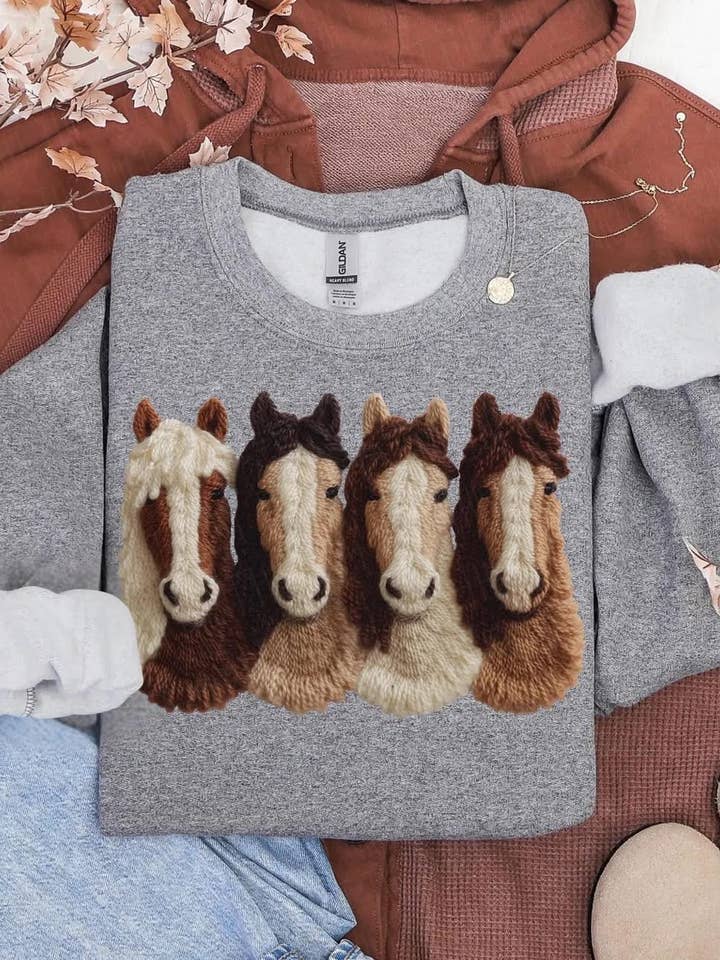 Hæklet heste sweatshirt for engroshandel hos Buckin Baby Wholesale