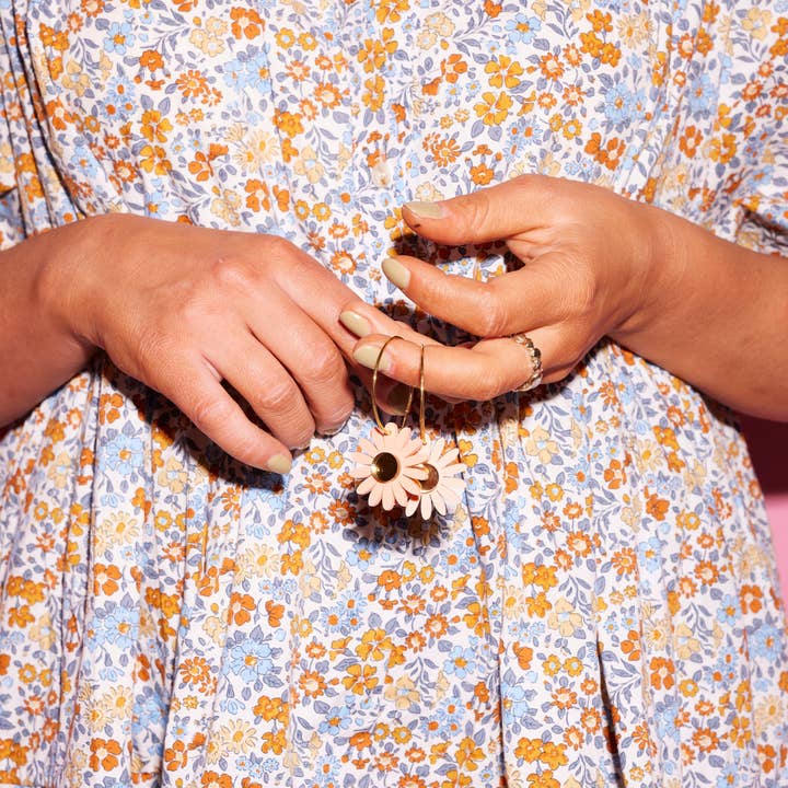 Emeldo - Wholesale Hoop Earrings - Daisy Hoops // Select Daisy Colour + Hoop14