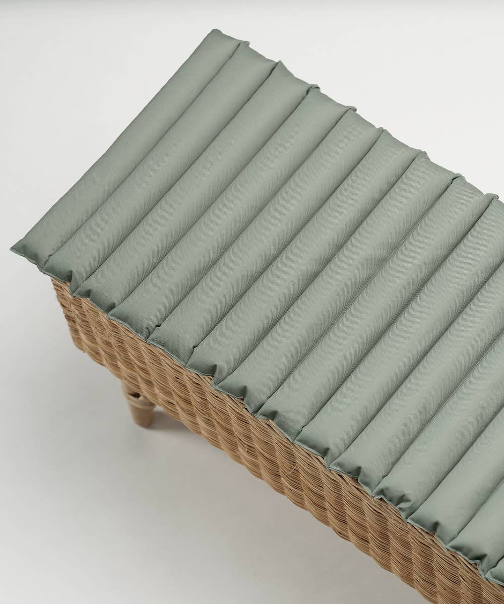 Garden Glory - Wholesale Outdoor Ornament/Decor - Outdoor bench cushion Green1