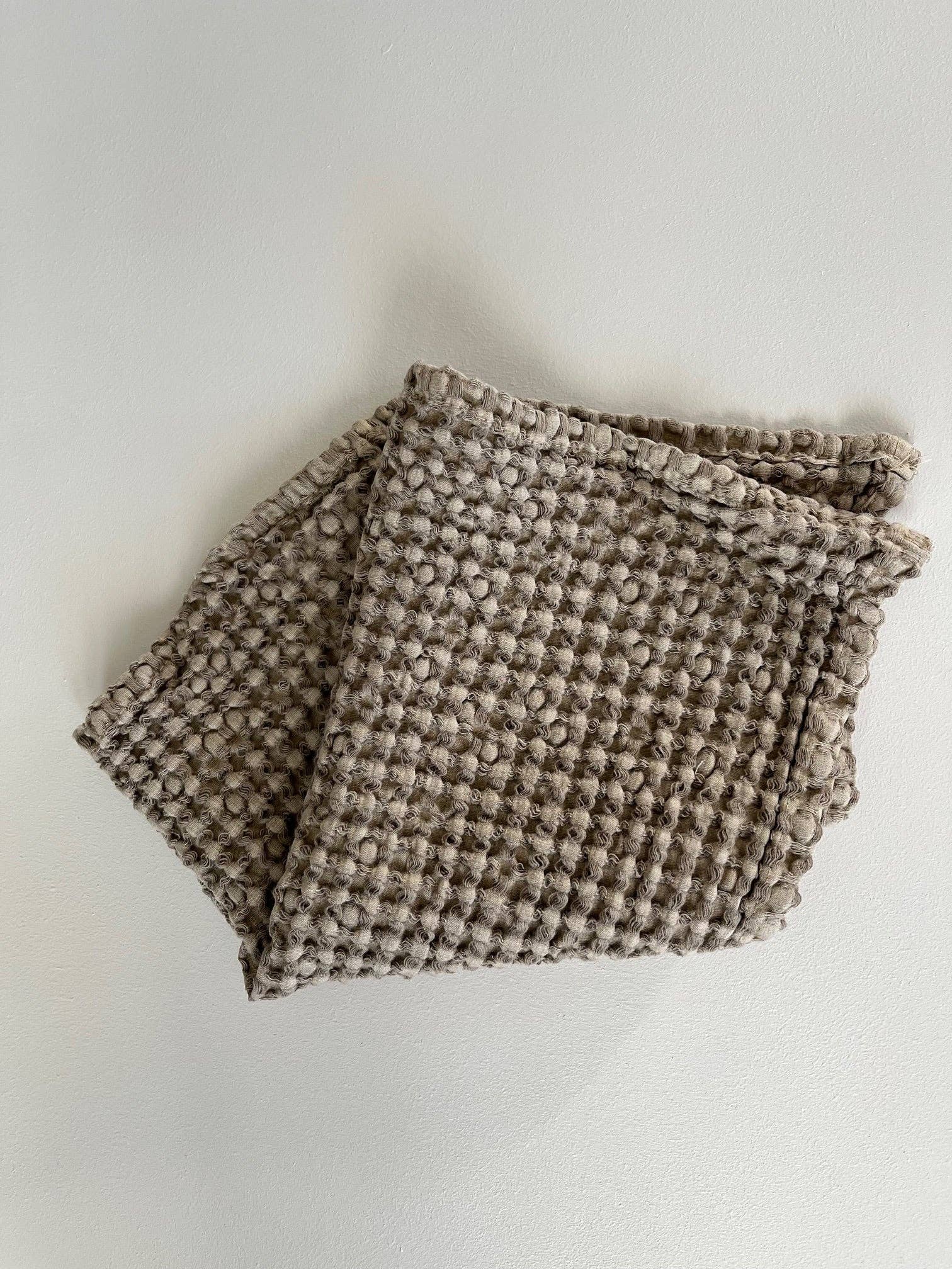 Mama and Tochter - Wholesale Wash cloth - 100% Organic Cotton Rustic Waffle Face Cloth - Khaki1