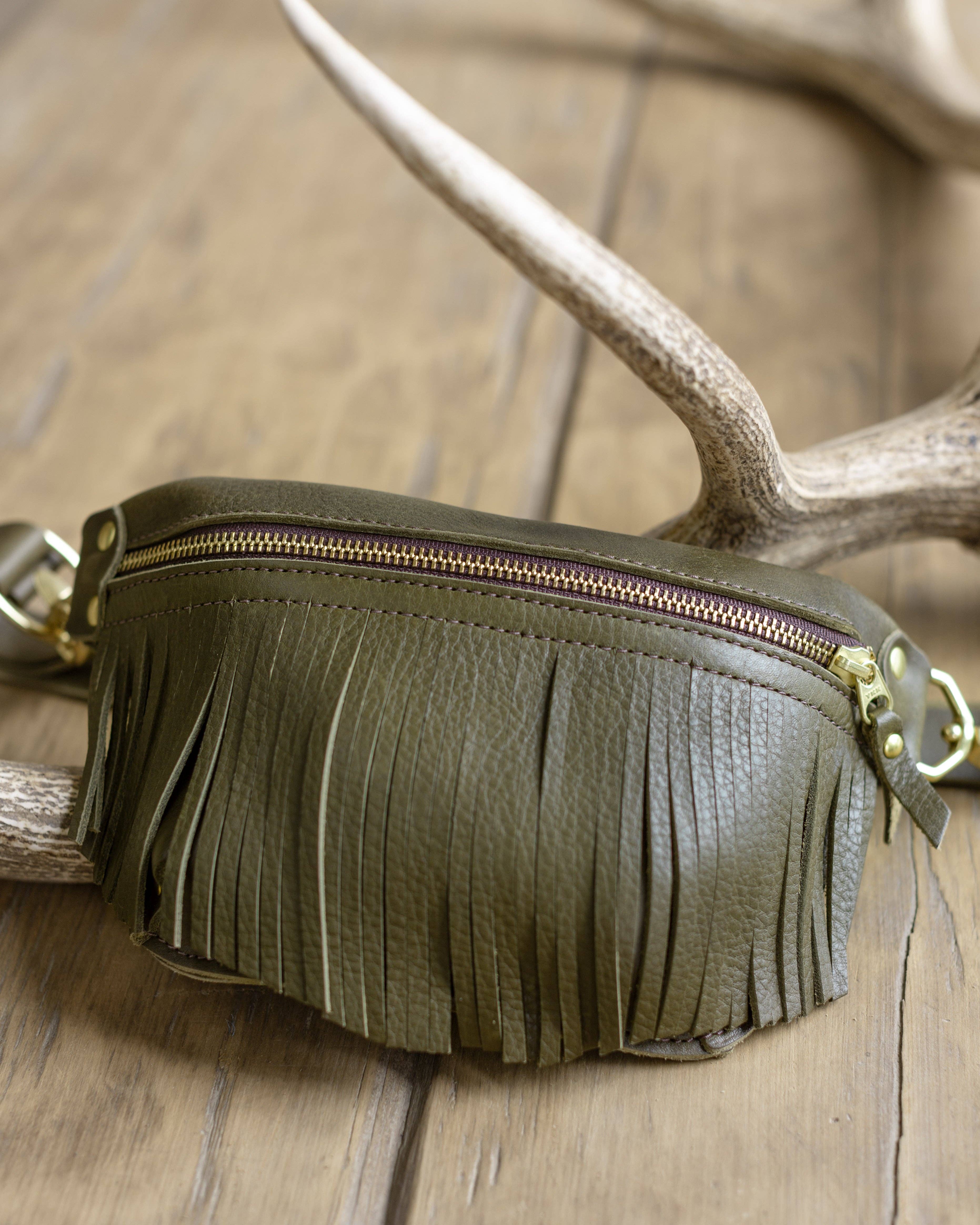 Crossbow Leather - Vendita all'ingrosso Marsupio - Donna - SPALLA FRANGIATA A TRE VIE ALL'INGROSSO5