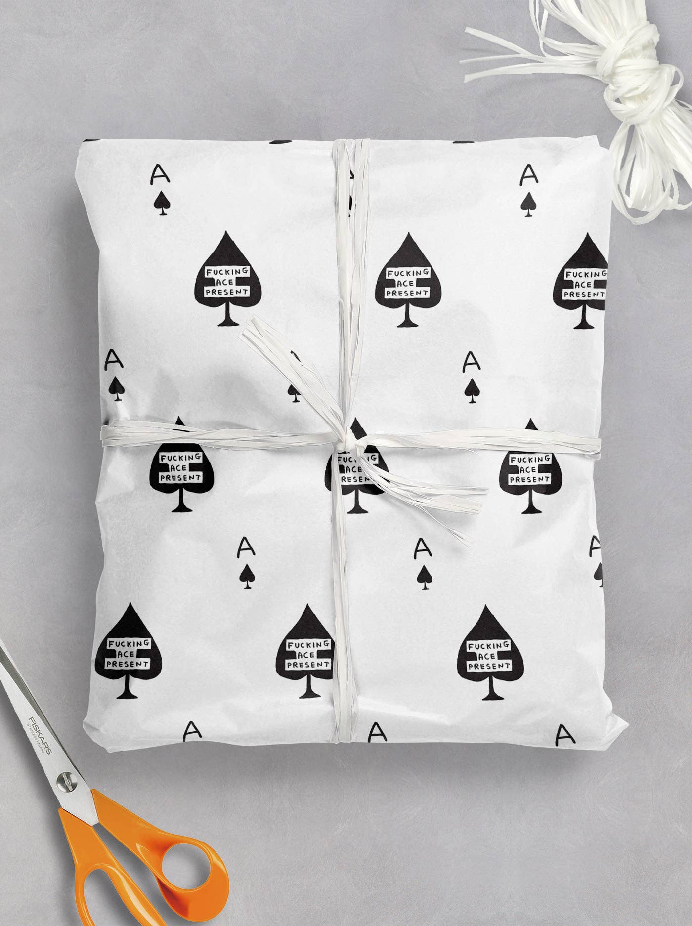 David Shrigley x Brainbox Candy – wholesale Omslagspapper – Roligt Presentpapper - Jävligt Bra - Paket med 2 Vikta Ark3