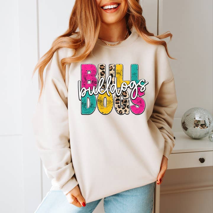 Bulldog Sweatshirt Kleurrijke Bulldogs met luipaardprint voor wholesale door Pecan Creek Designs