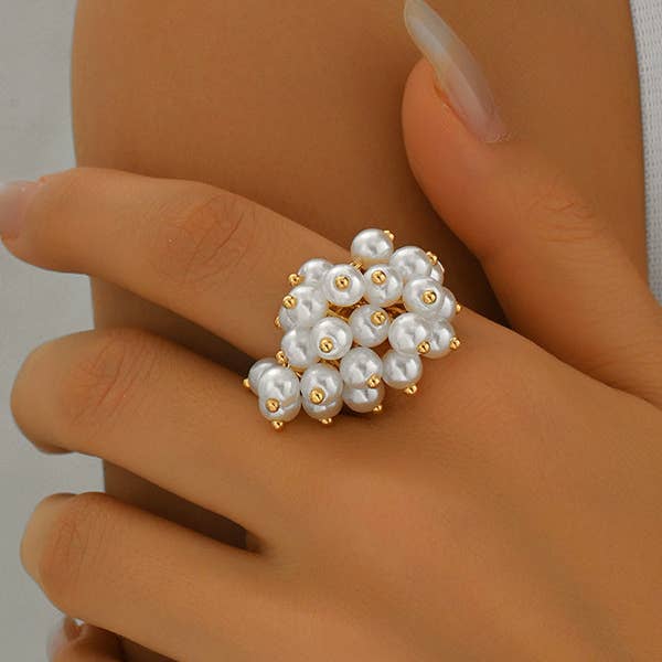 VividLux - Wholesale Cocktail/statement ring - Flower Shape Geometric Rings Accessories3