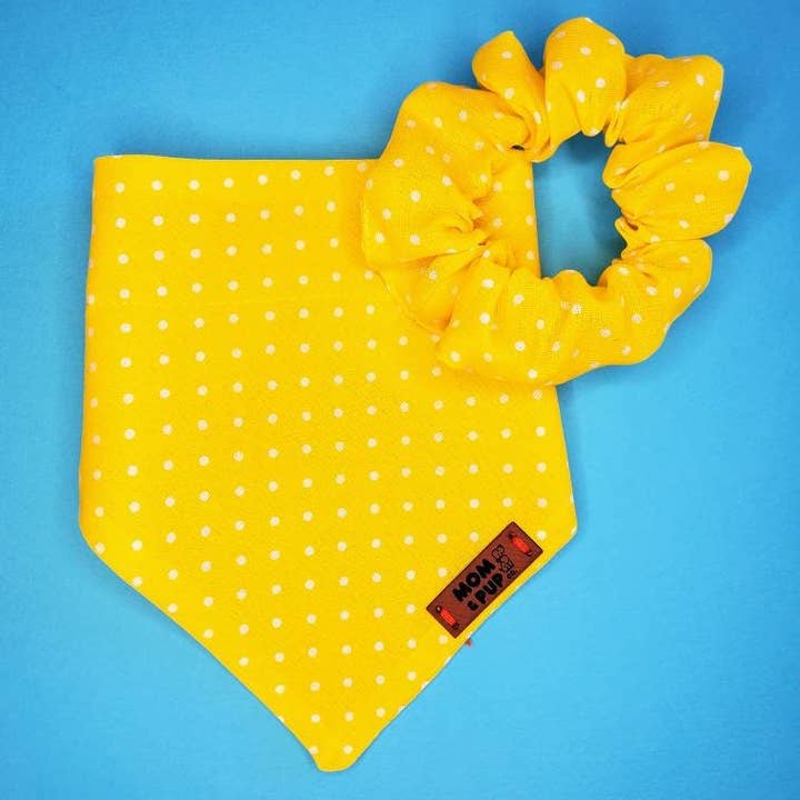 Mom And Pup Co. – Bandana - Cão por atacado – Bandana de cão sobre a coleira - Bandana de cão, cão de bolinhas