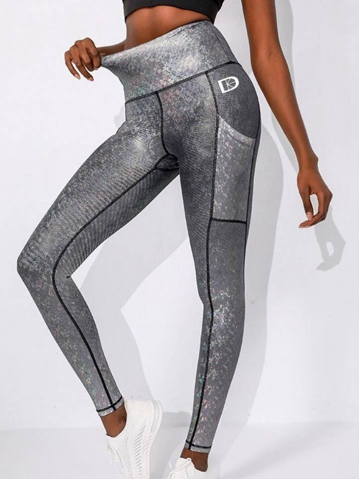 Legging taille haute Revive | Disco pour la vente par Latched
