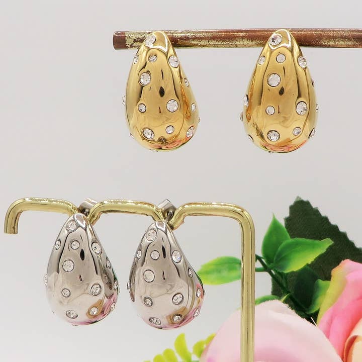 DROP CRYSTAL - ACCIAIO INOSSIDABILE ~ Paio di orecchini a goccia bombé + zirconi cubici per la vendita all'ingrosso da parte di Daemon srls